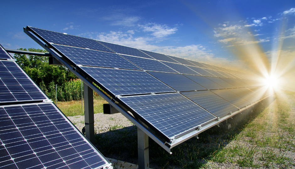 太陽光発電とは？仕組みやメリット・デメリット、企業の導入事例をわかりやすく解説